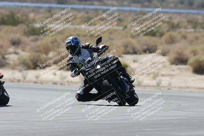 media/Oct-02-2025-Racers Edge (Thu) [[2c91cb6ab3]]/3-B Group/Session 3-Turn 16 (12pm)/